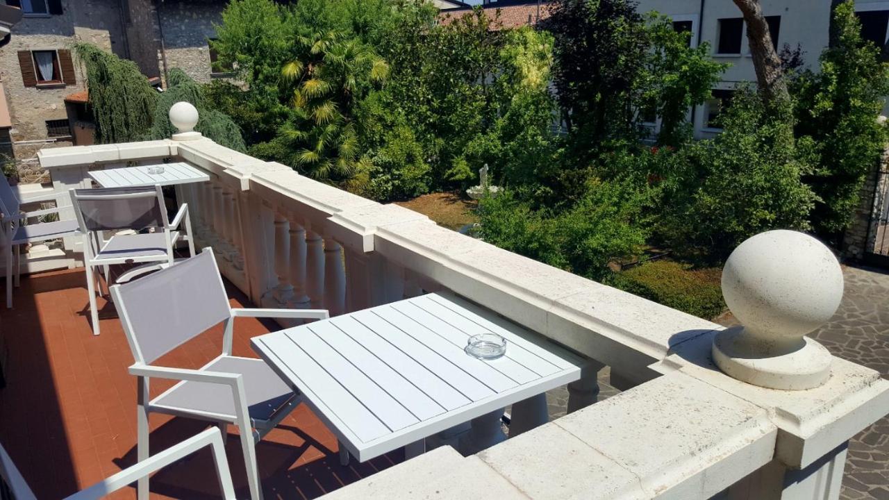 B&B Villa Fiorini Moniga del Garda Luaran gambar