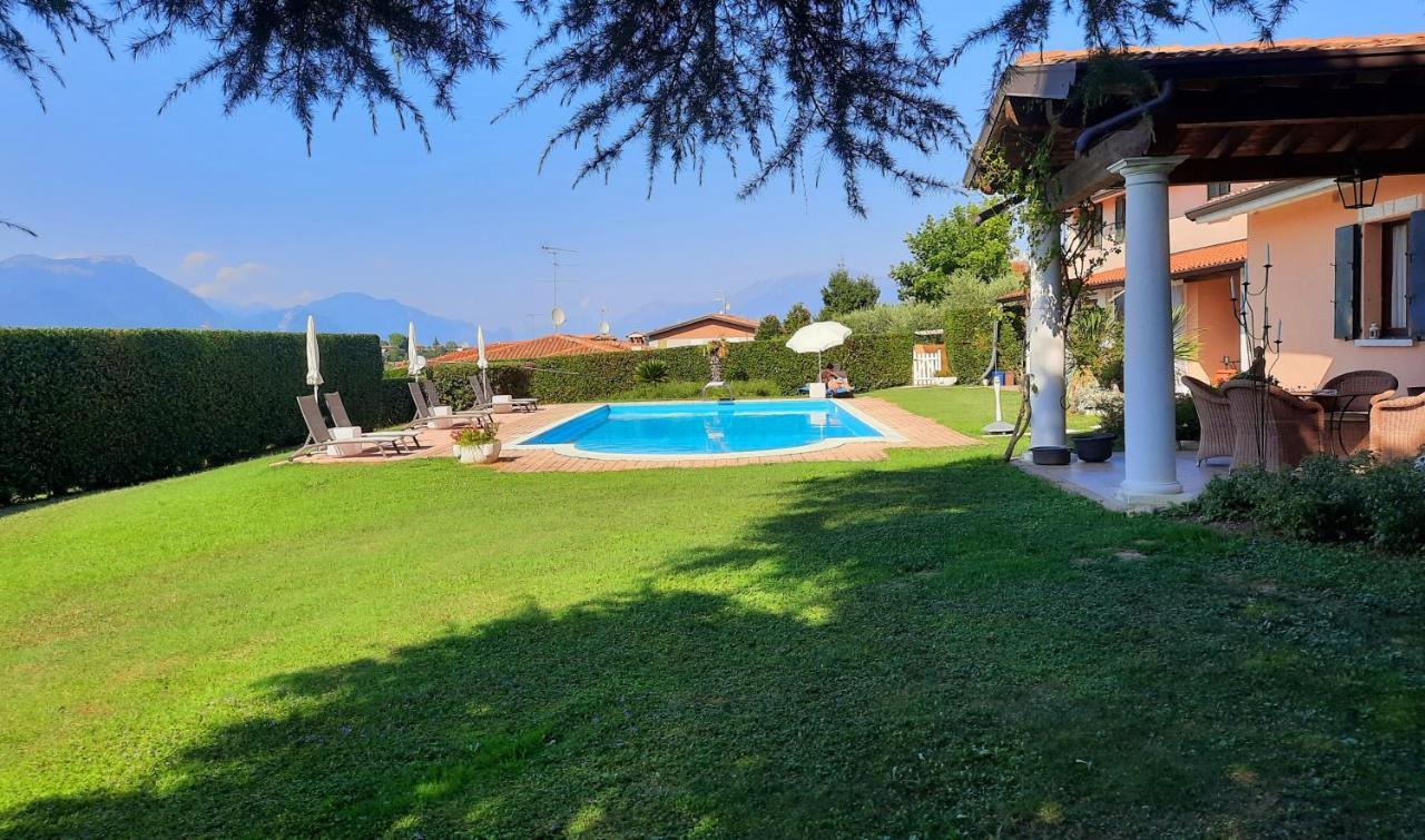 B&B Villa Fiorini Moniga del Garda Luaran gambar
