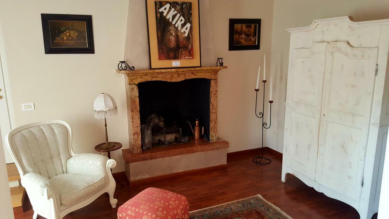 B&B Villa Fiorini Moniga del Garda Luaran gambar