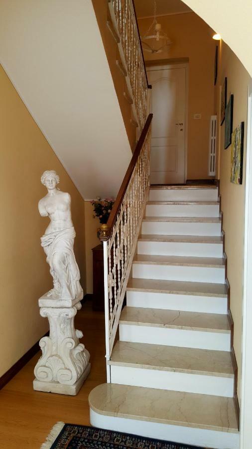 B&B Villa Fiorini Moniga del Garda Luaran gambar