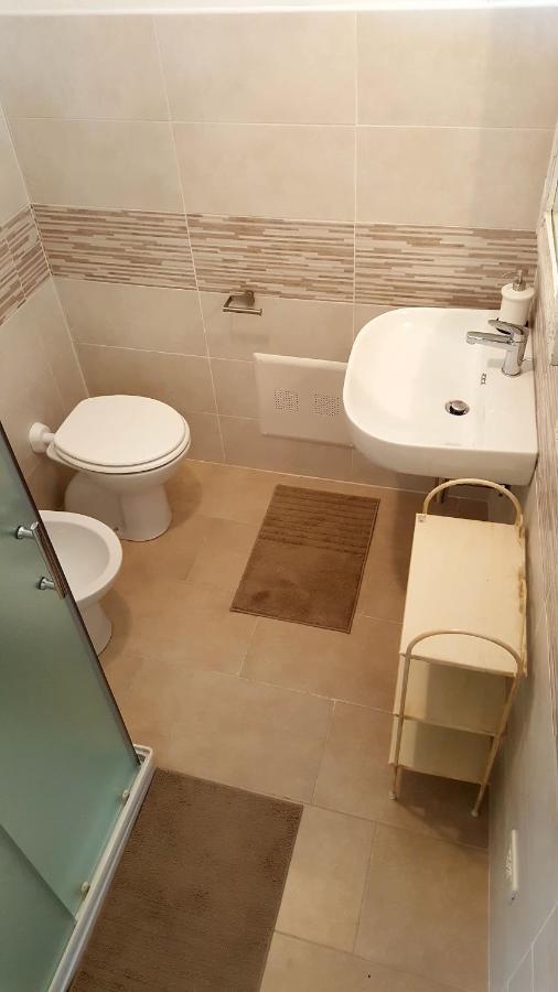 B&B Villa Fiorini Moniga del Garda Luaran gambar