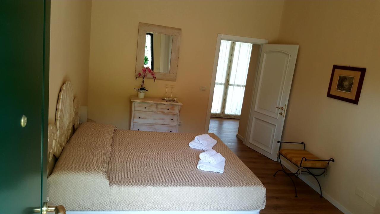B&B Villa Fiorini Moniga del Garda Luaran gambar